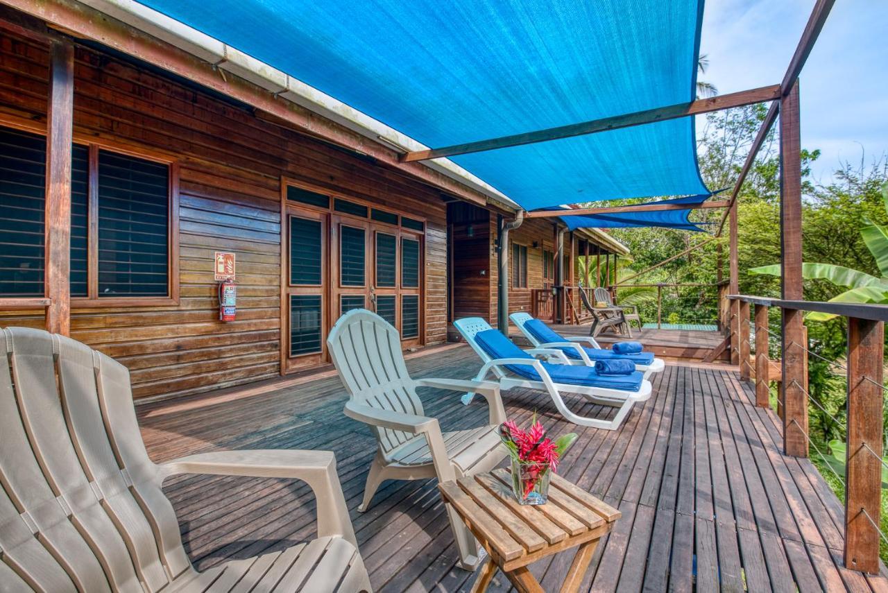 Oasis Bluff Beach Бокас-дель-Торо Экстерьер фото